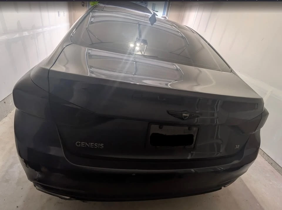 2015 Hyundai Genesis - Image 18 of 18