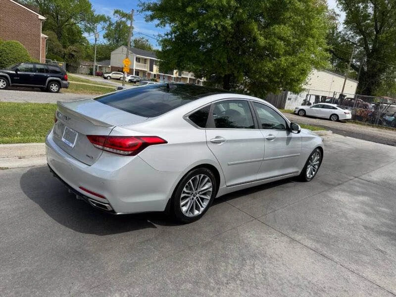 2015 Hyundai Genesis - Image 6 of 18