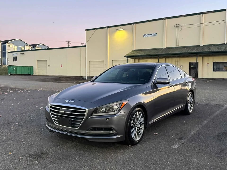 2015 Hyundai Genesis - Image 3 of 12
