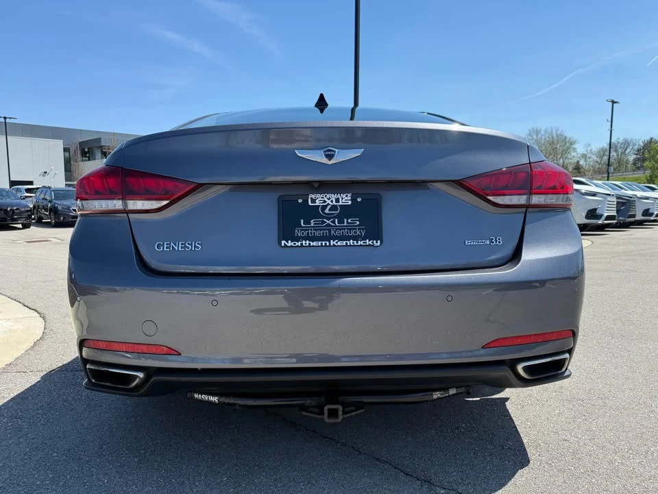 2015 Hyundai Genesis - Image 8 of 20