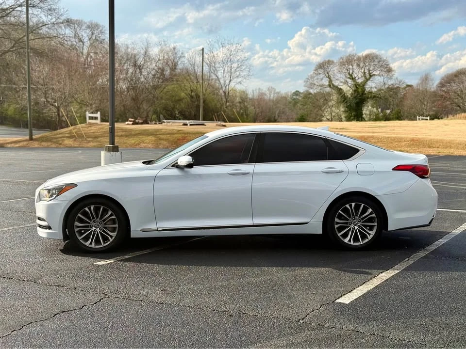 2015 Hyundai Genesis - Image 3 of 19