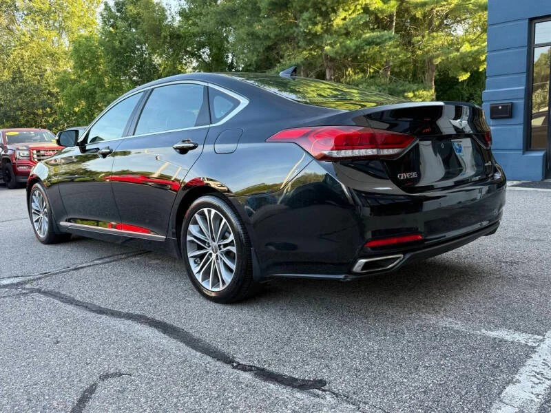 2015 Hyundai Genesis - Image 6 of 20