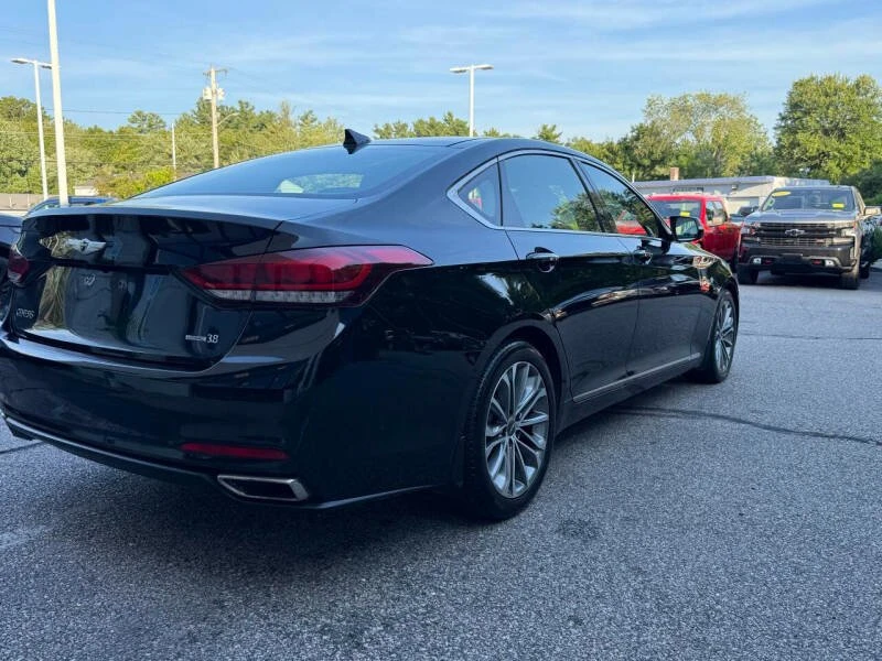 2015 Hyundai Genesis - Image 8 of 20