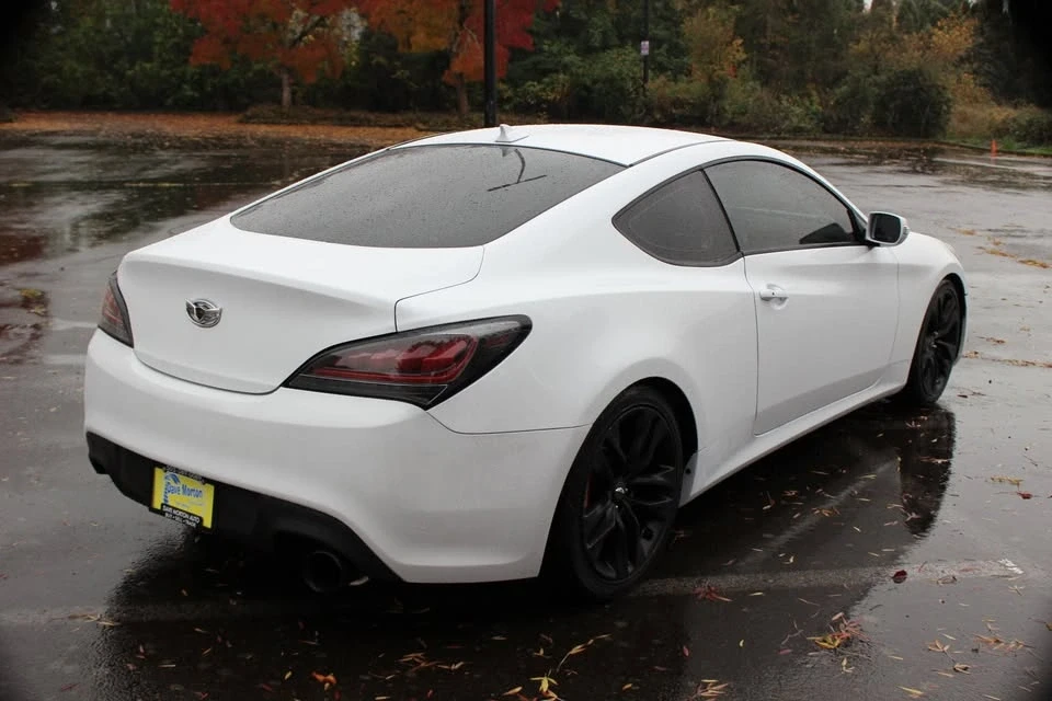 2015 Hyundai Genesis - Image 3 of 16