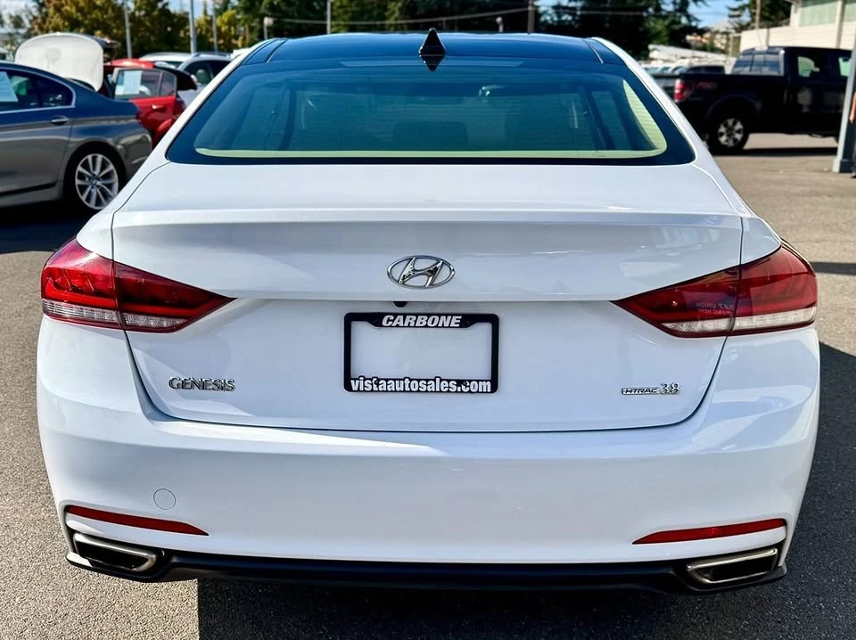 2015 Hyundai Genesis - Image 3 of 20