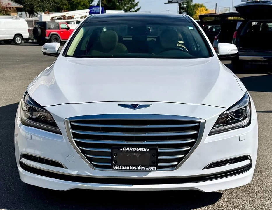 2015 Hyundai Genesis - Image 6 of 20