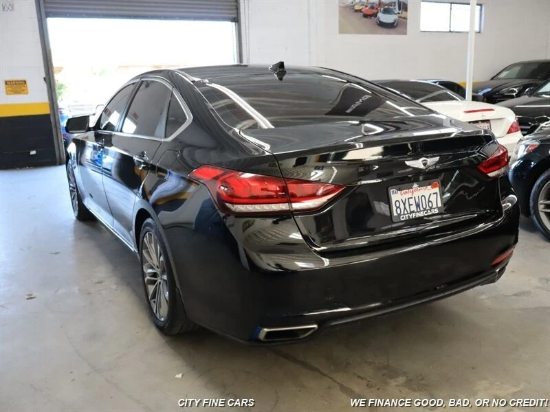 2015 Hyundai Genesis - Image 6 of 20