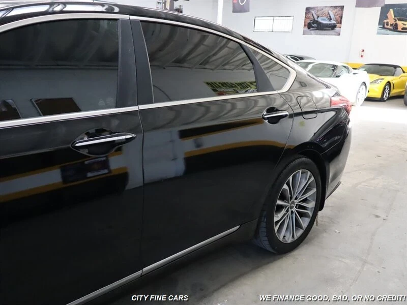 2015 Hyundai Genesis - Image 5 of 20