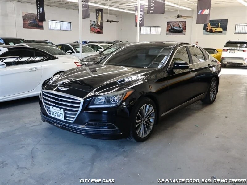 2015 Hyundai Genesis - Image 2 of 20