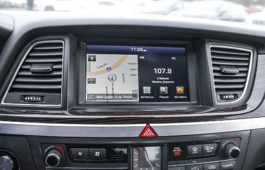 2015 Hyundai Genesis - Image 10 of 13