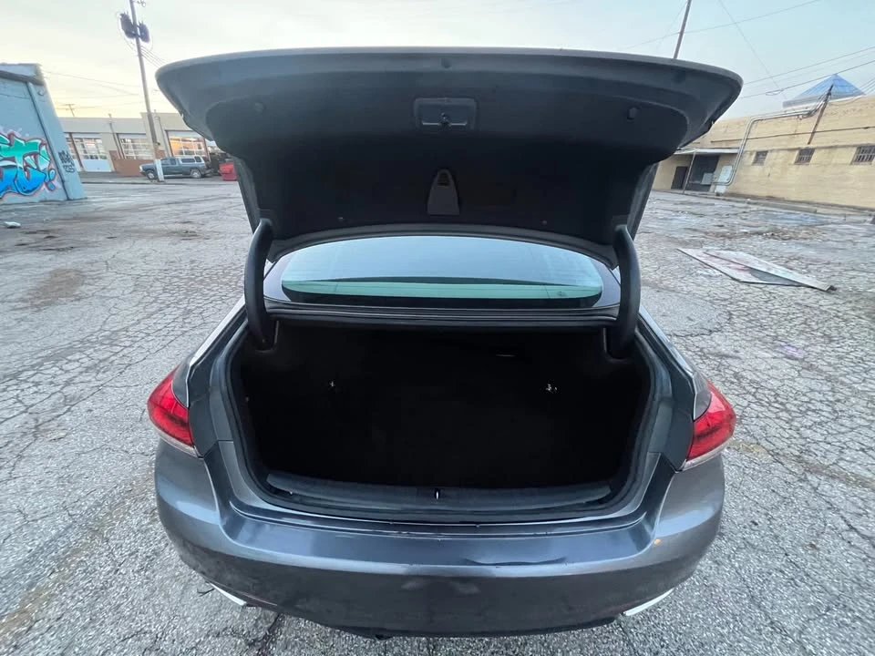 2015 Hyundai Genesis - Image 9 of 9