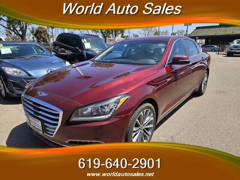 2015 Hyundai Genesis - Image 2 of 13