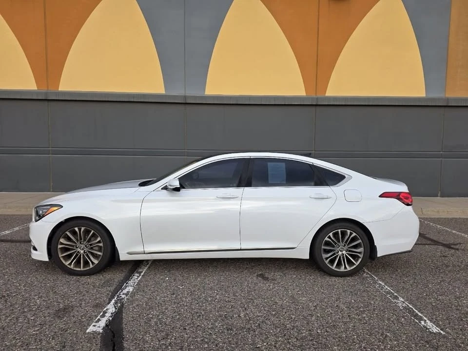 2015 Hyundai Genesis - Image 2 of 19