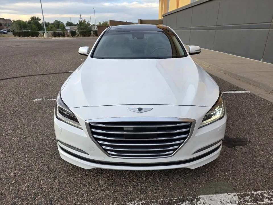 2015 Hyundai Genesis - Image 5 of 19
