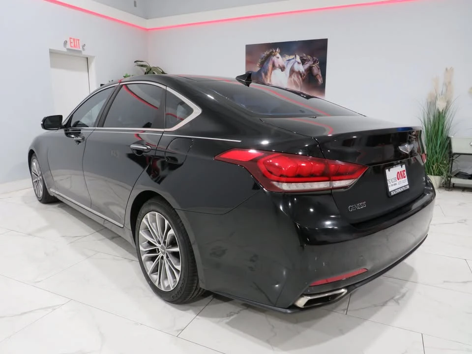 2015 Hyundai Genesis - Image 5 of 19