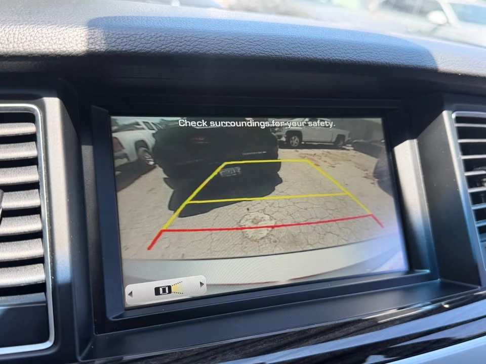 2015 Hyundai Genesis - Image 14 of 20