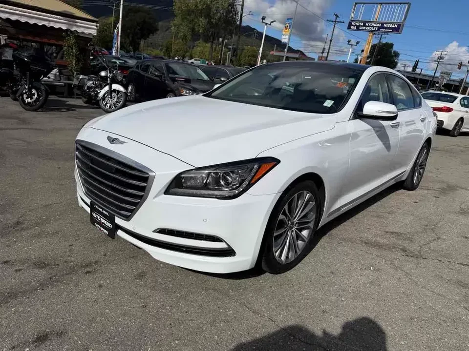 2015 Hyundai Genesis - Image 3 of 15