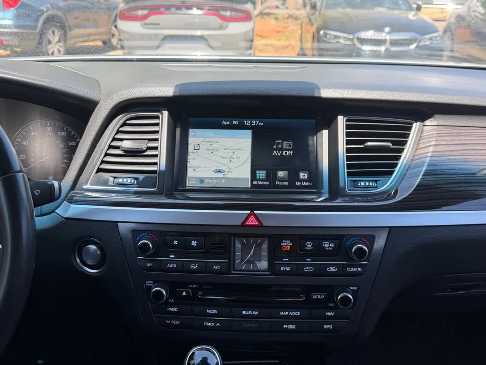 2015 Hyundai Genesis - Image 12 of 20
