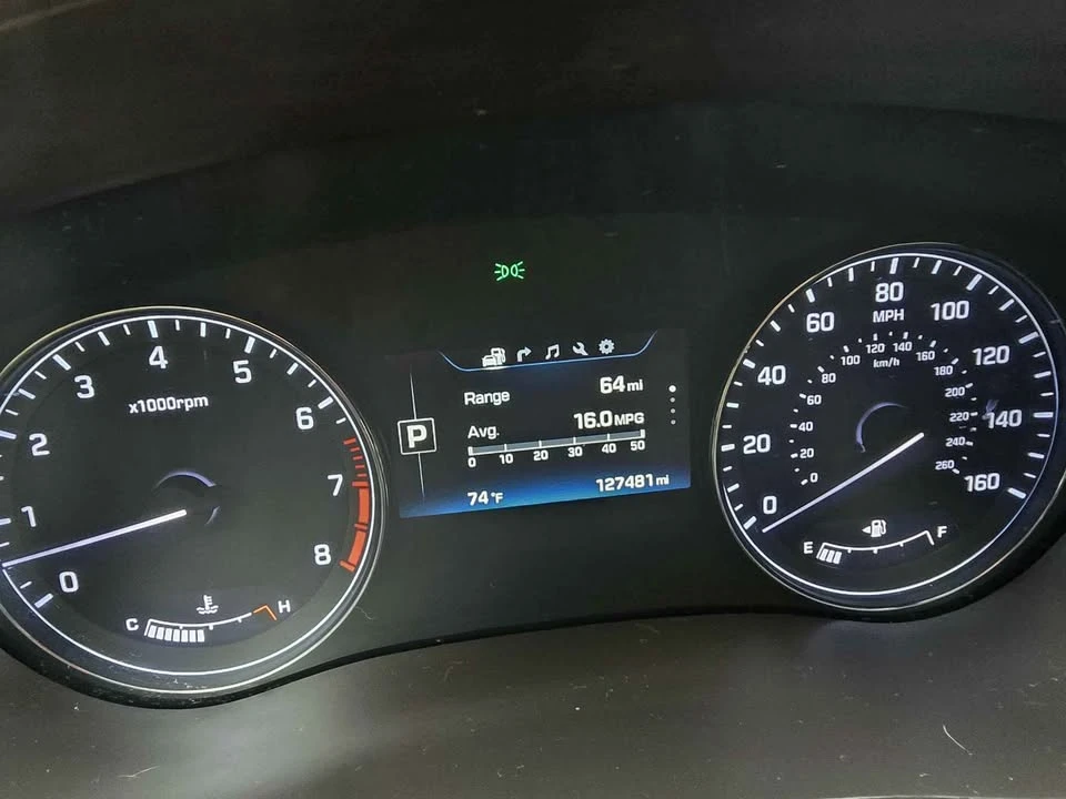 2015 Hyundai Genesis - Image 15 of 15