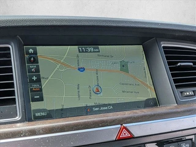 2015 Hyundai Genesis - Image 13 of 18