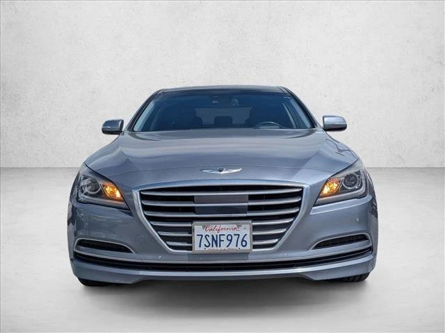 2015 Hyundai Genesis - Image 2 of 18
