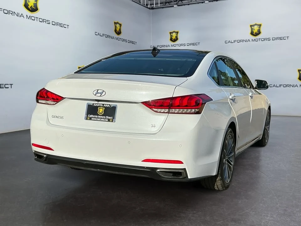 2015 Hyundai Genesis - Image 5 of 20