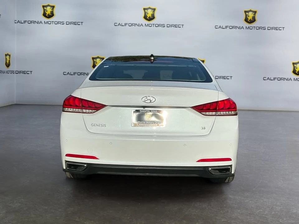 2015 Hyundai Genesis - Image 6 of 20