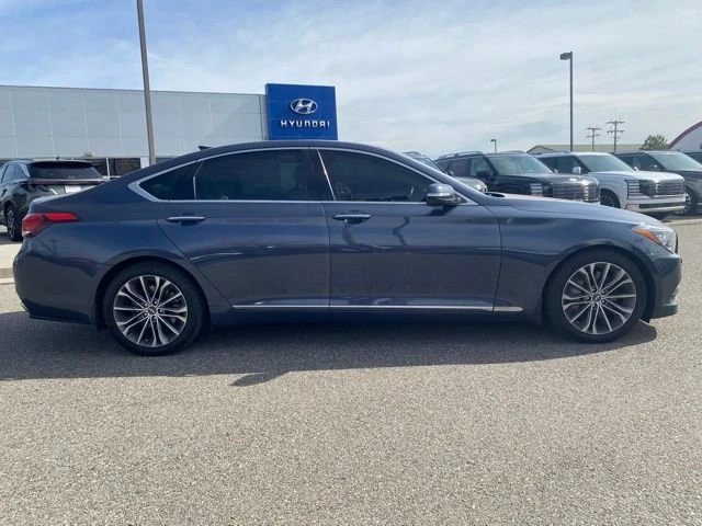 2015 Hyundai Genesis - Image 5 of 18