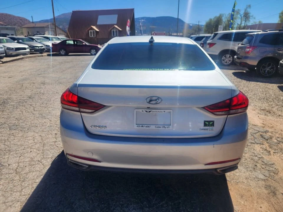 2015 Hyundai Genesis - Image 6 of 20