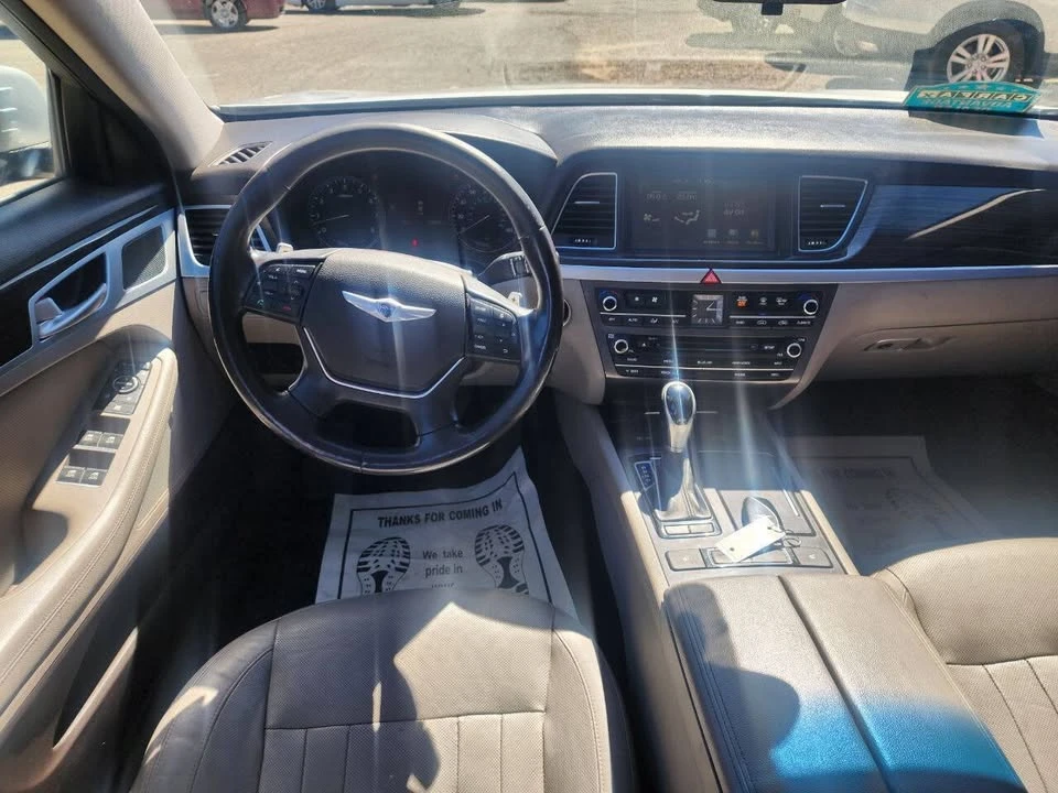 2015 Hyundai Genesis - Image 14 of 20