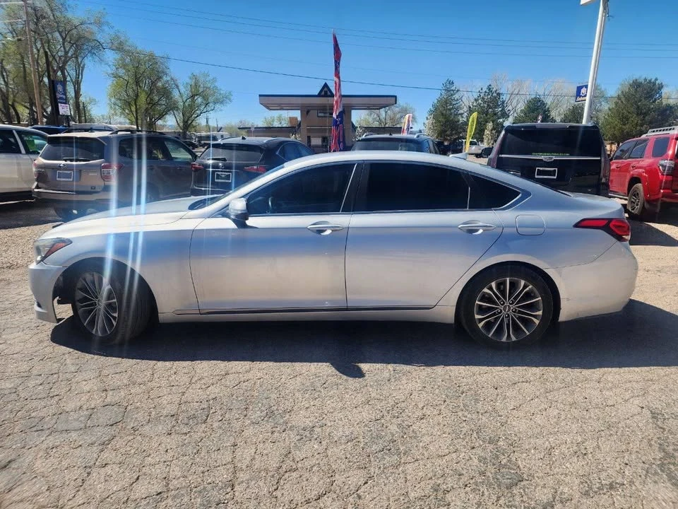 2015 Hyundai Genesis - Image 8 of 20