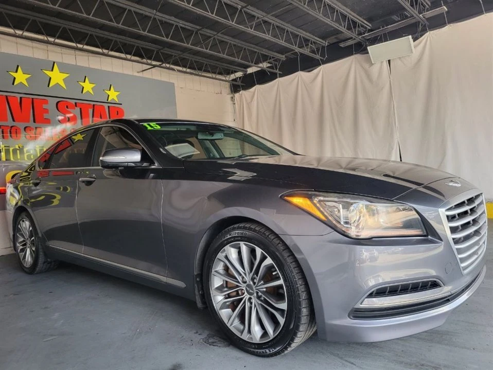 2015 Hyundai Genesis - Image 2 of 19