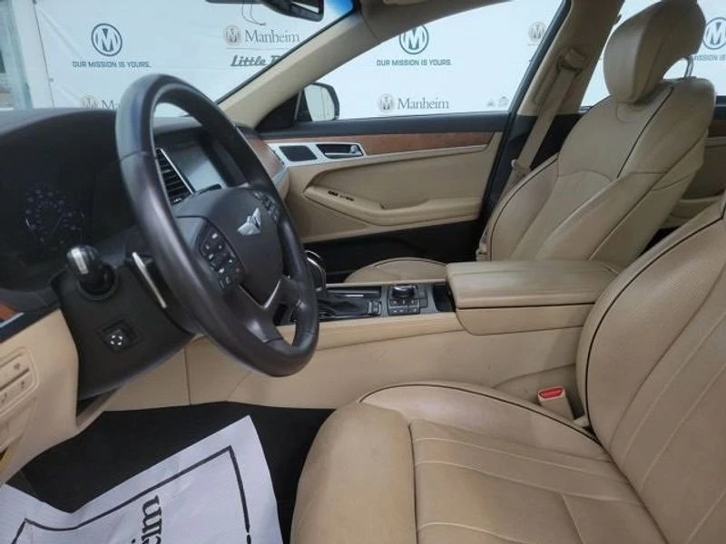 2015 Hyundai Genesis - Image 4 of 8
