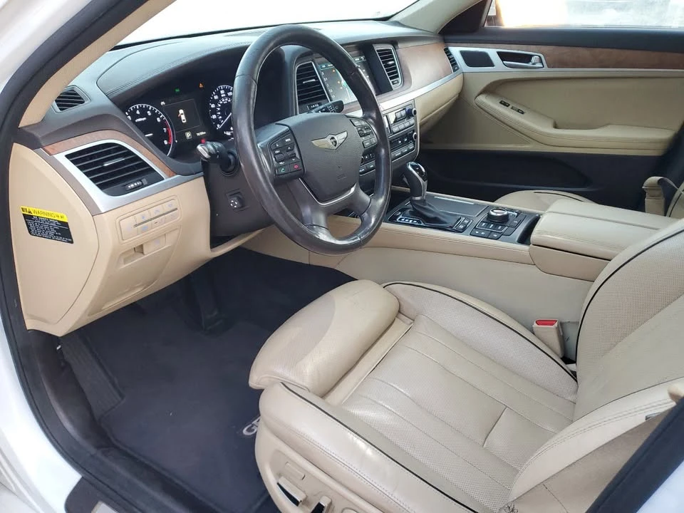 2015 Hyundai Genesis - Image 8 of 17