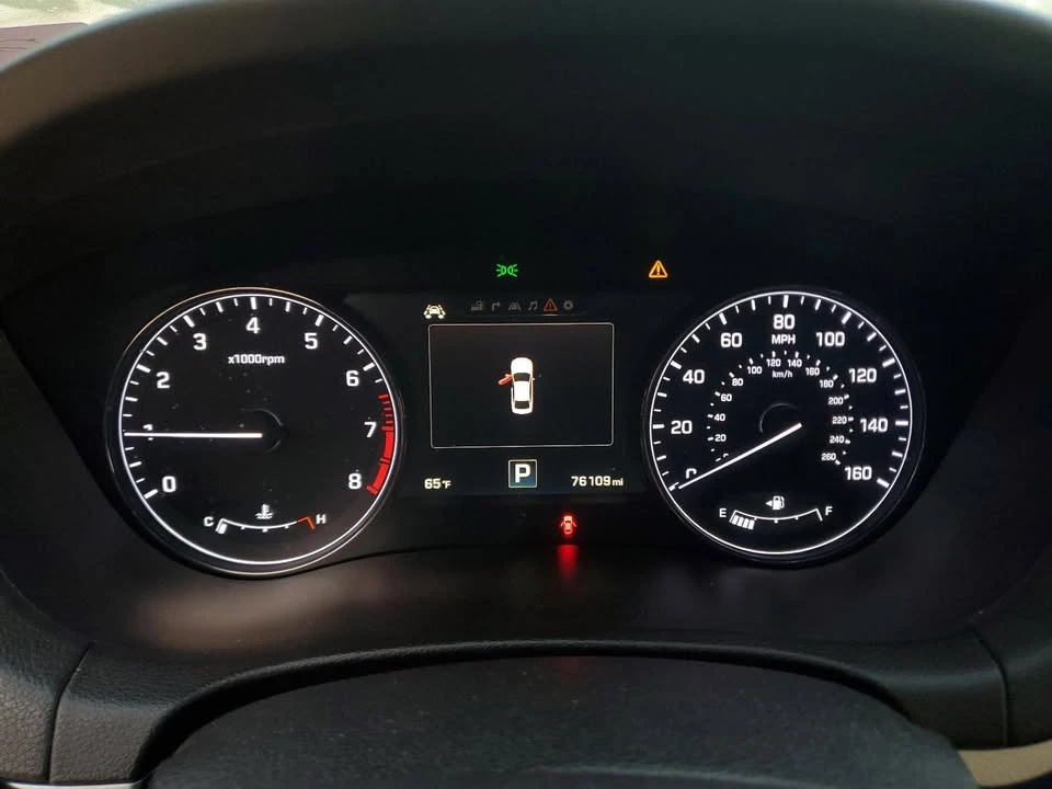 2015 Hyundai Genesis - Image 17 of 17
