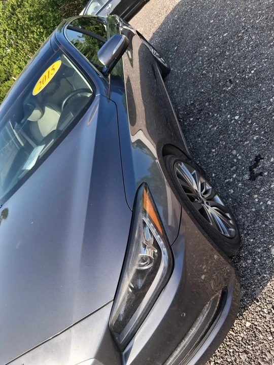 2015 Hyundai Genesis - Image 6 of 7