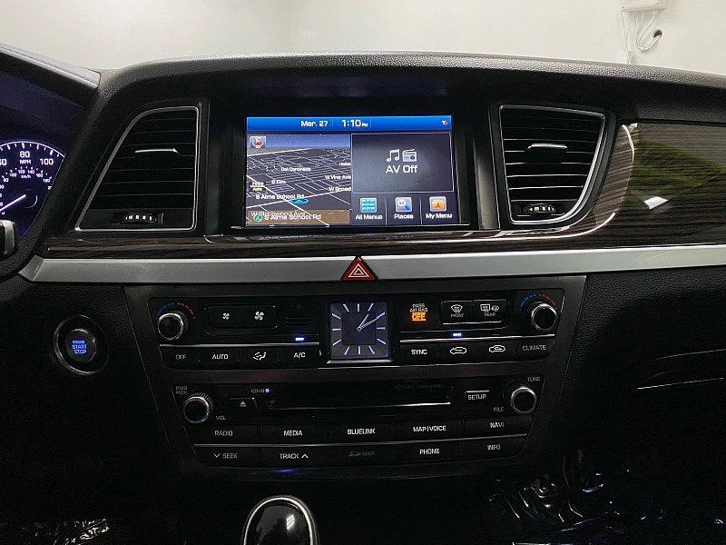 2015 Hyundai Genesis - Image 19 of 20