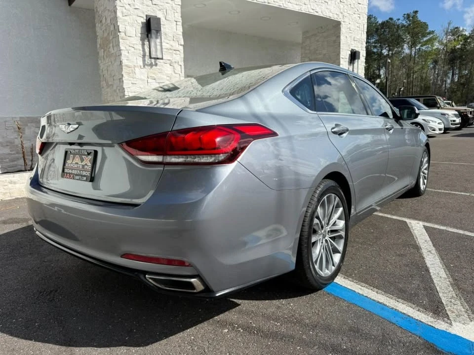 2015 Hyundai Genesis - Image 16 of 20