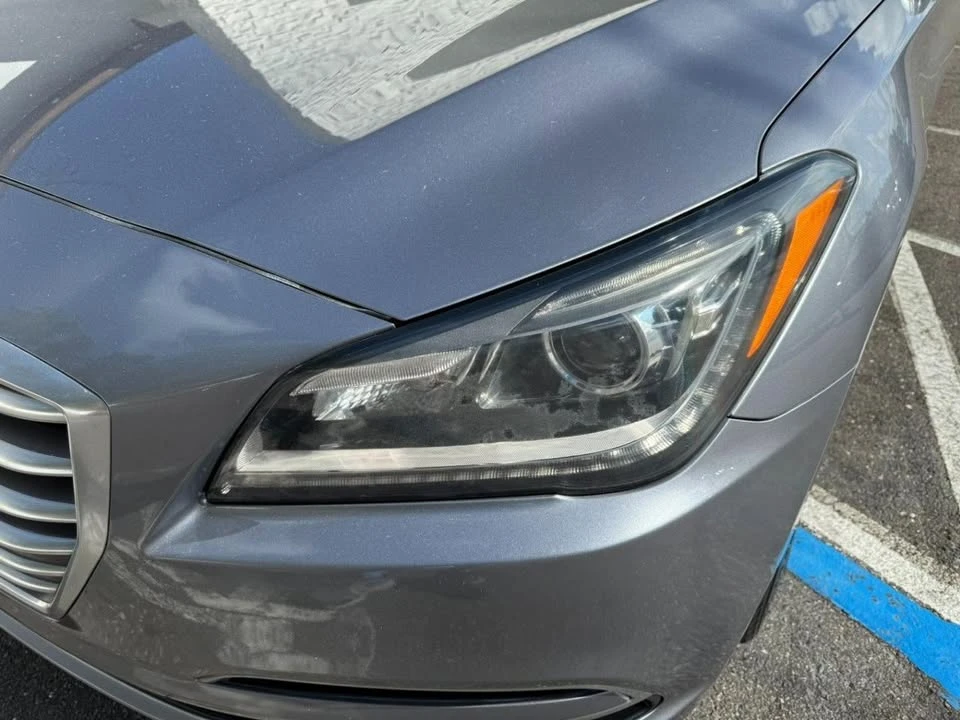 2015 Hyundai Genesis - Image 10 of 20