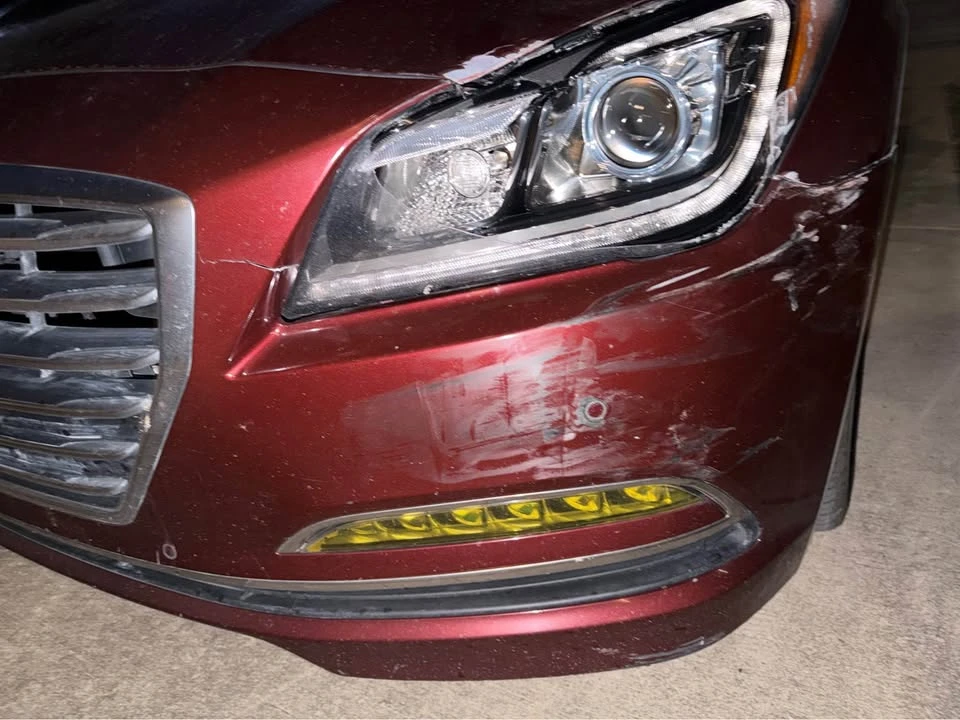 2015 Hyundai Genesis - Image 3 of 13