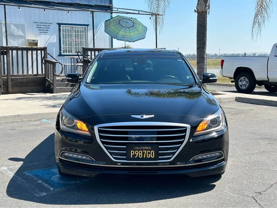 2015 Hyundai Genesis - Image 2 of 20