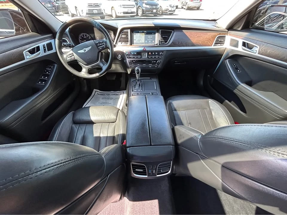 2015 Hyundai Genesis - Image 10 of 20