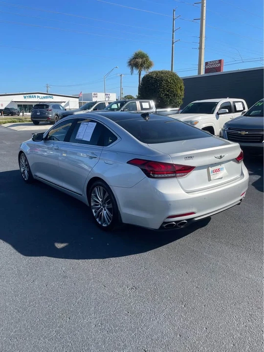 2015 Hyundai Genesis - Image 2 of 15