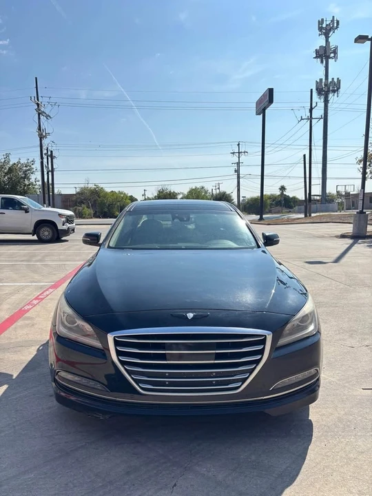 2015 Hyundai Genesis - Image 8 of 12