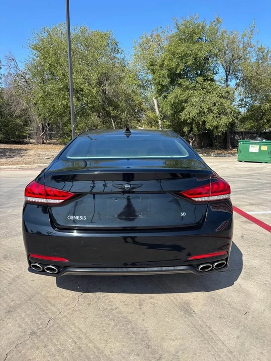 2015 Hyundai Genesis - Image 7 of 12