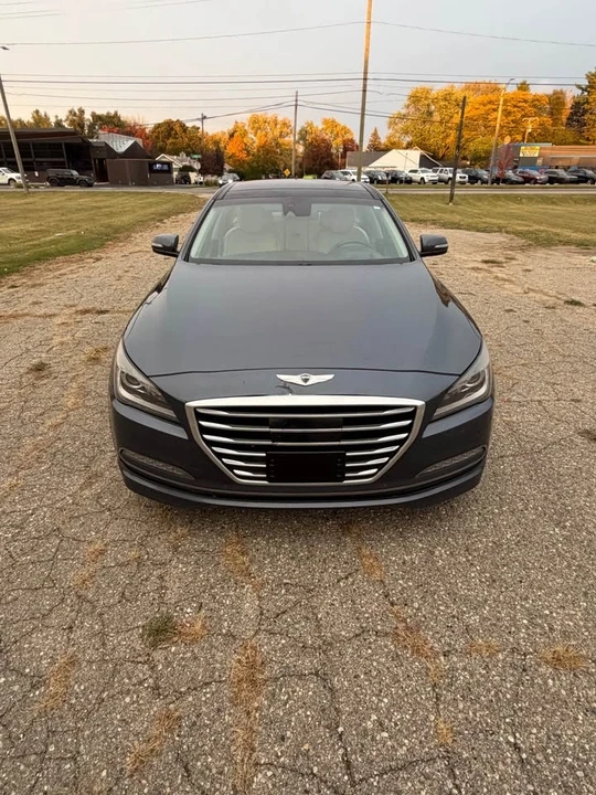 2015 Hyundai Genesis - Image 2 of 12