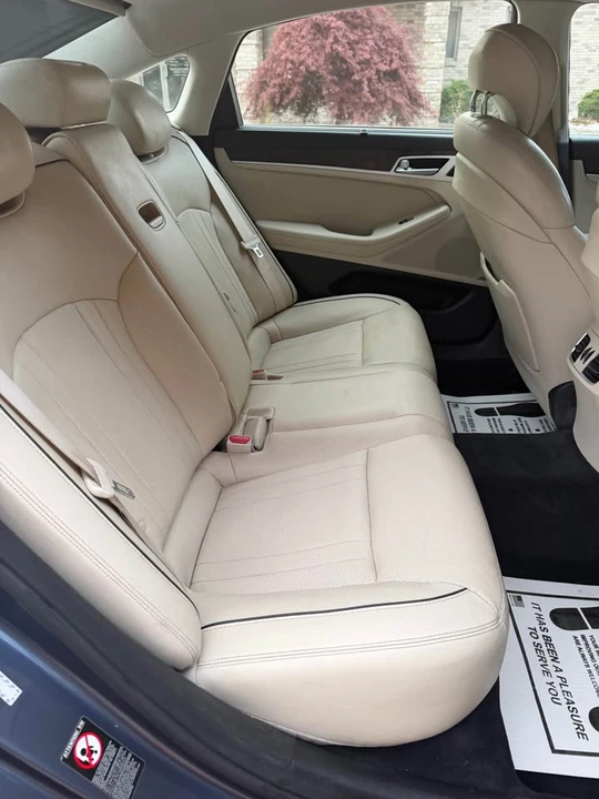 2015 Hyundai Genesis - Image 15 of 15