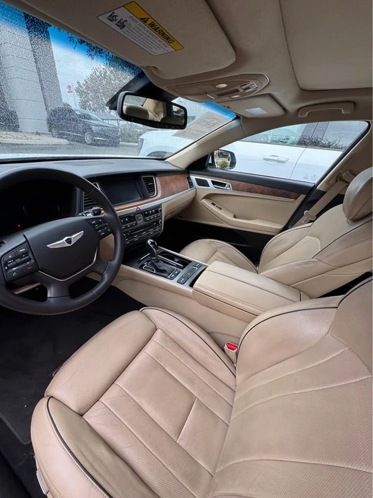 2015 Hyundai Genesis - Image 5 of 6