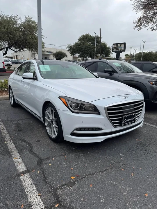 2015 Hyundai Genesis - Image 2 of 6