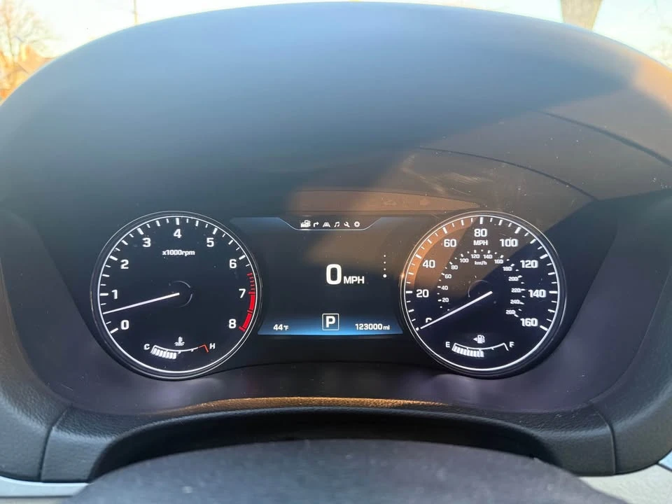 2015 Hyundai Genesis - Image 11 of 12